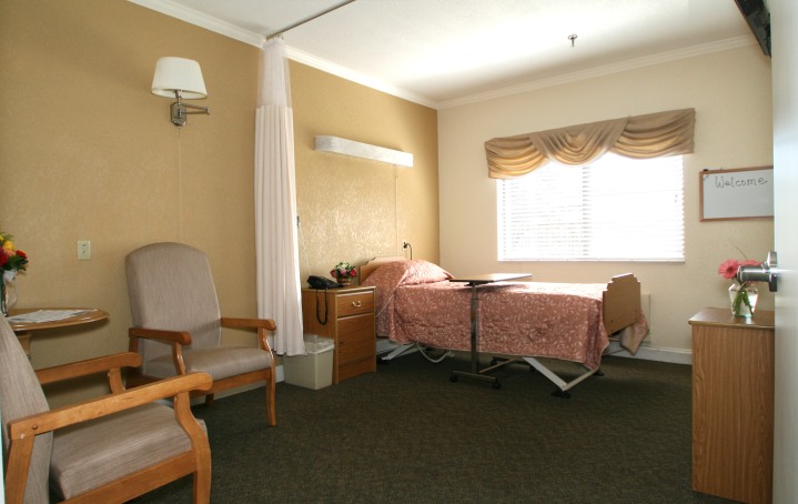 Accolade Healthcare of Savoy | Nursing Home | Savoy Skilled Nursing ...