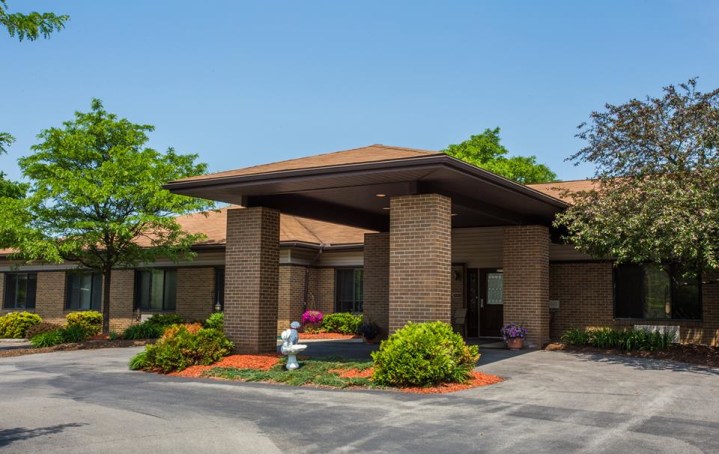 Grove Manor | Nursing Home | Grove City Skilled Nursing Facility