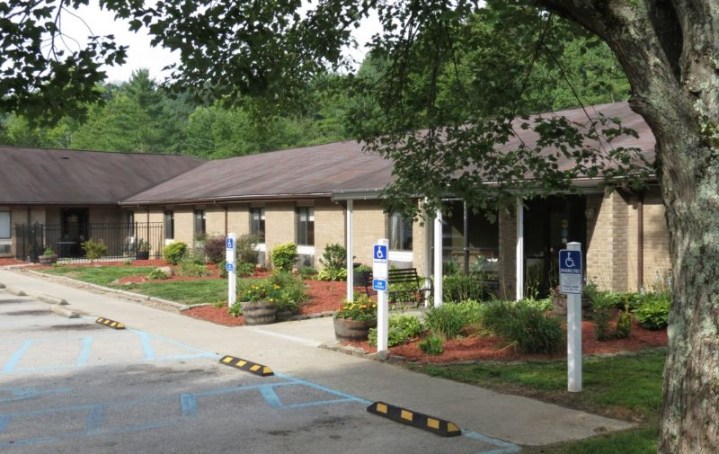 Teays Valley Center | Nursing Home | Hurricane Skilled Nursing Facility