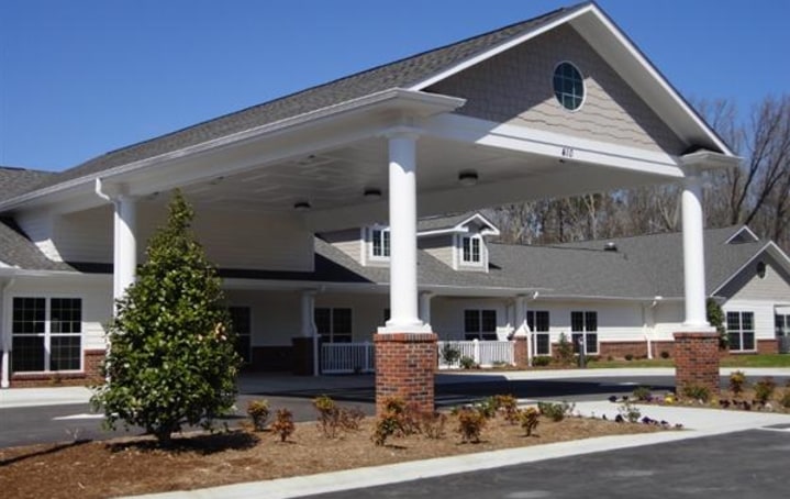 Universal Health Care Fuquay Varina Nursing Home Fuquay Varina   Universal Health Carefuquay Varina Gmdsqav1 